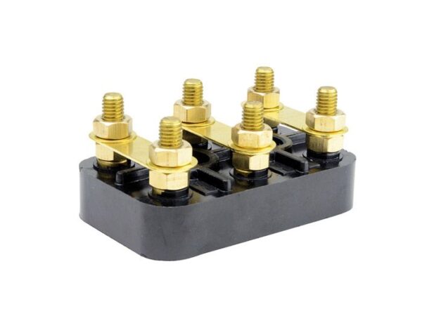 5919010-boite-a-bornes-kksi-9-3-signal-dentree-in-12xy15 La boîte à bornes KKSI 9/3 signal d'entrée IN GRECON est un accessoire électrique conçu pour garantir des connexions fiables et sécurisées dans vos installations.